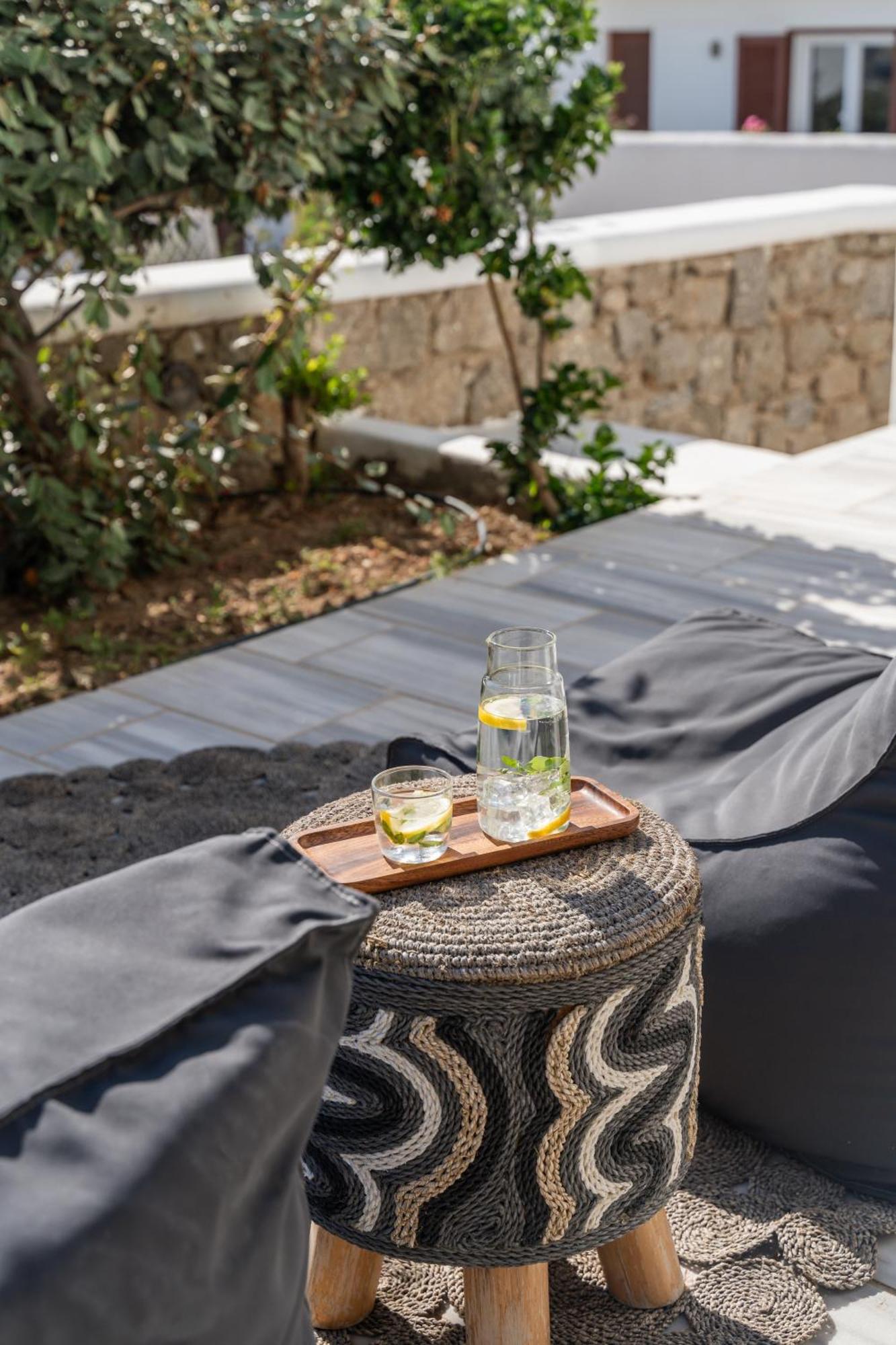 Namaste Boutique Apartments Mykonos Tourlos Zewnętrze zdjęcie